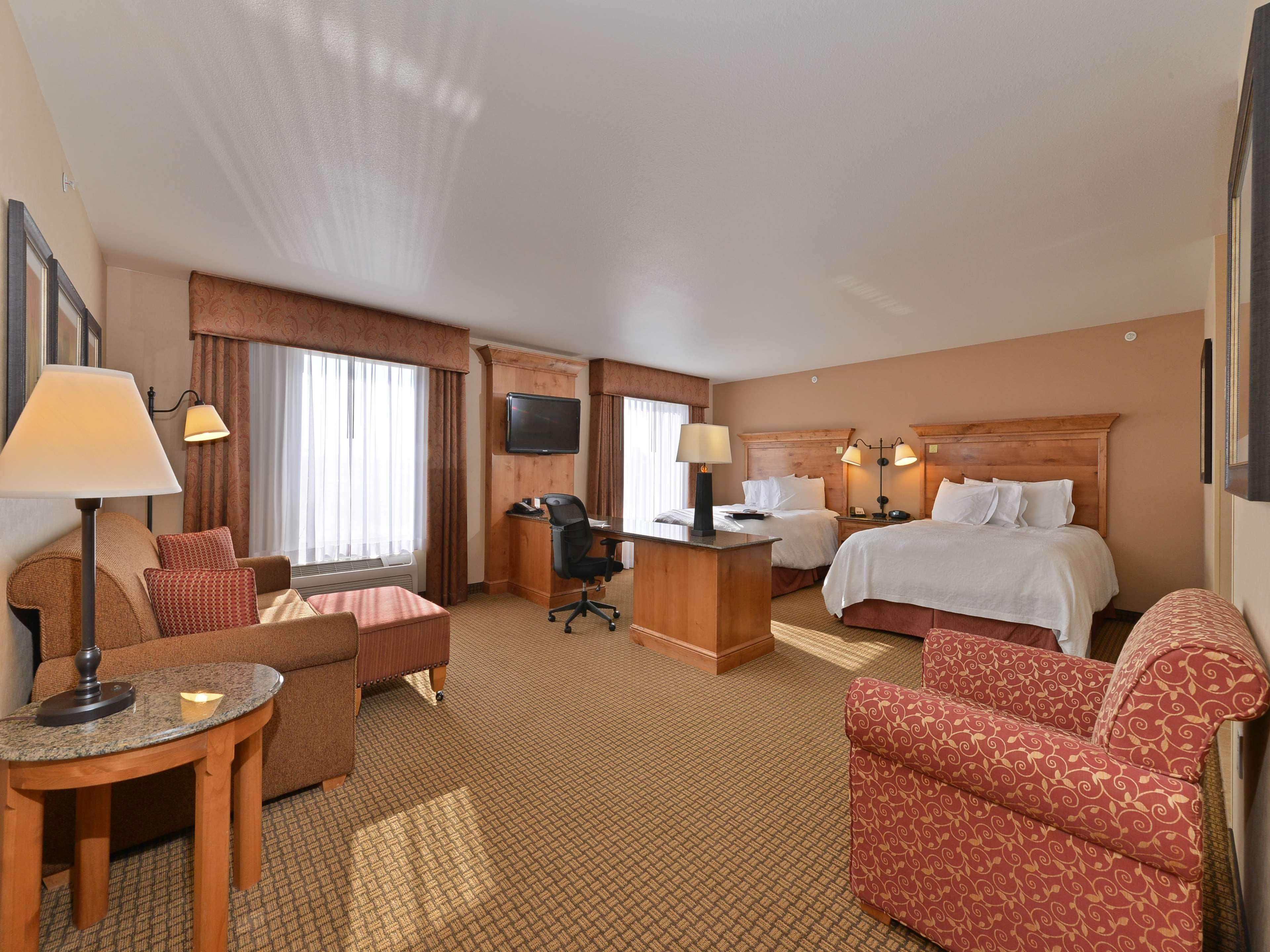 Hampton Inn & Suites Буффало Экстерьер фото