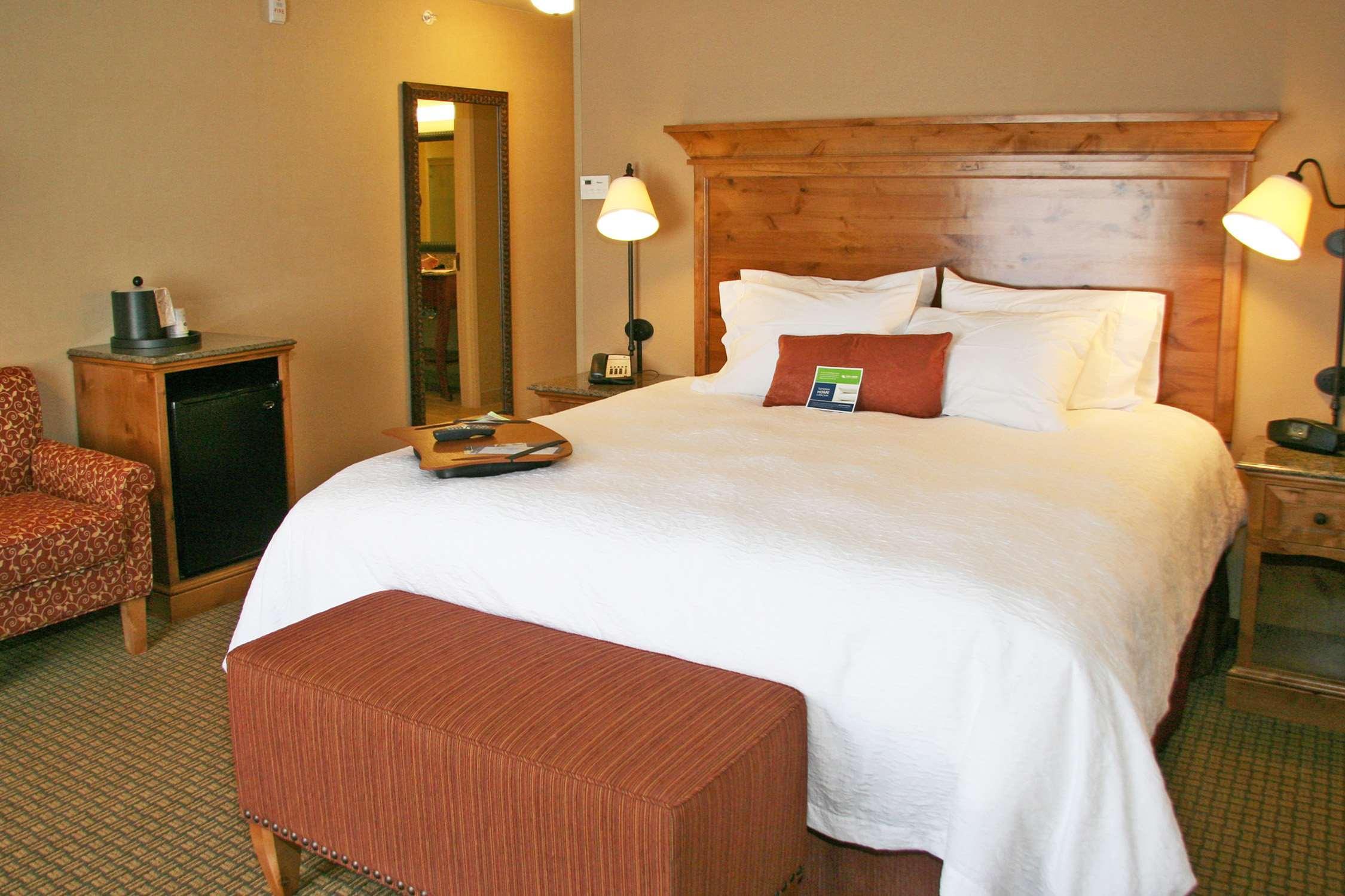 Hampton Inn & Suites Буффало Номер фото