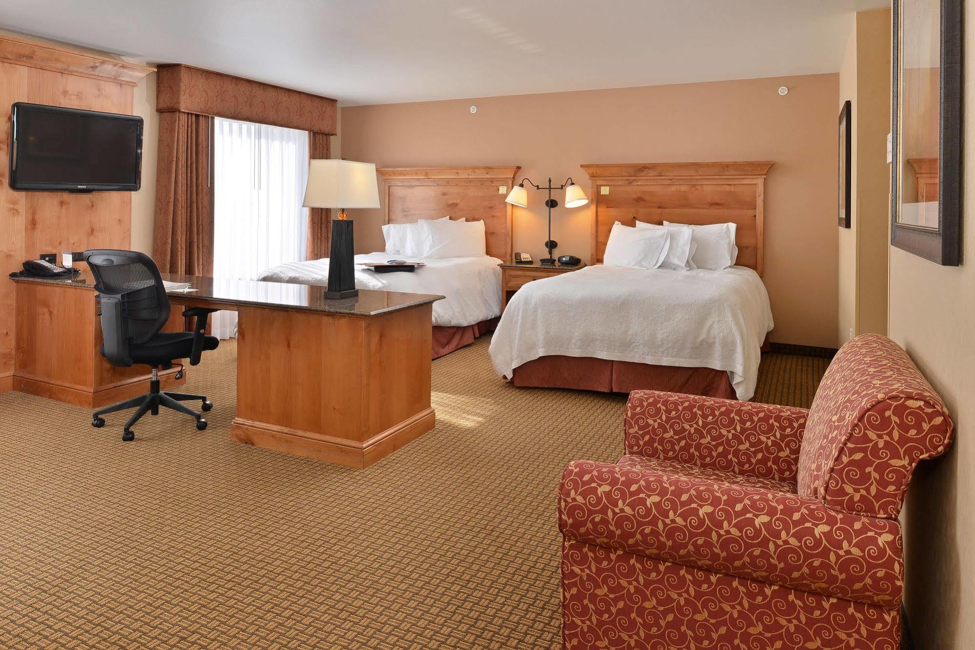 Hampton Inn & Suites Буффало Экстерьер фото